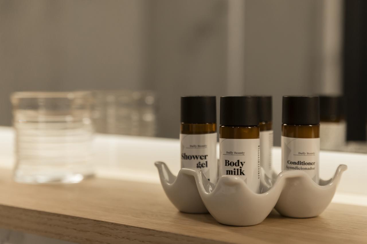 Superior Double Room with Balcony,653176302:JPEG